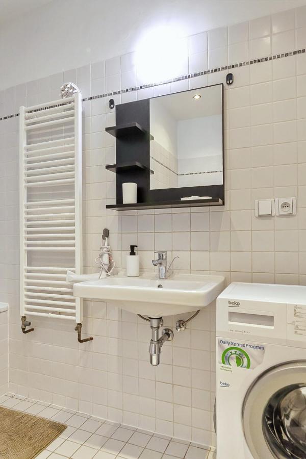 Aparthotel Wenceslas ปราก ภายนอก รูปภาพ