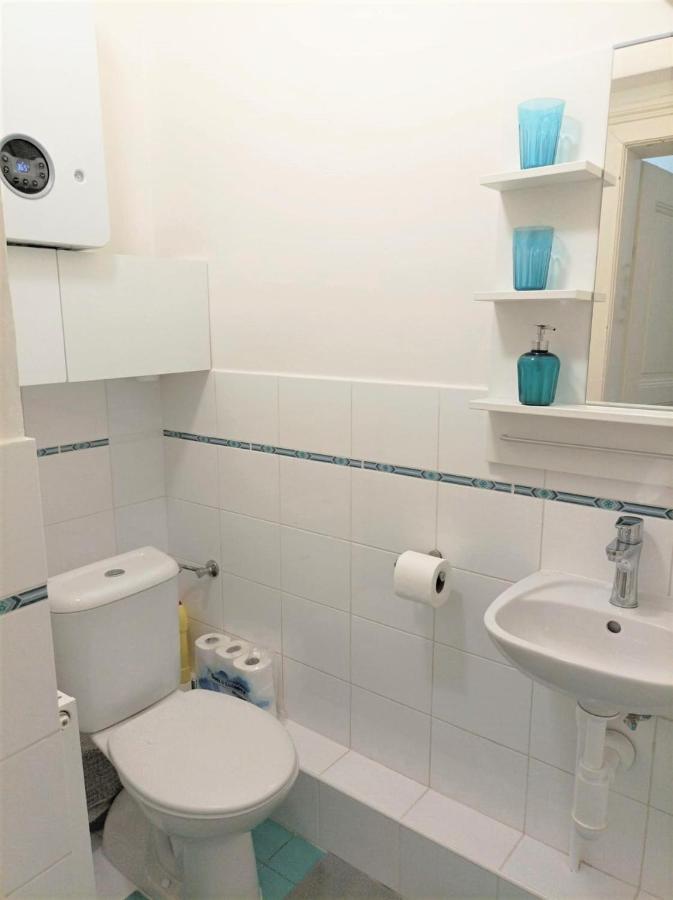 Aparthotel Wenceslas ปราก ภายนอก รูปภาพ
