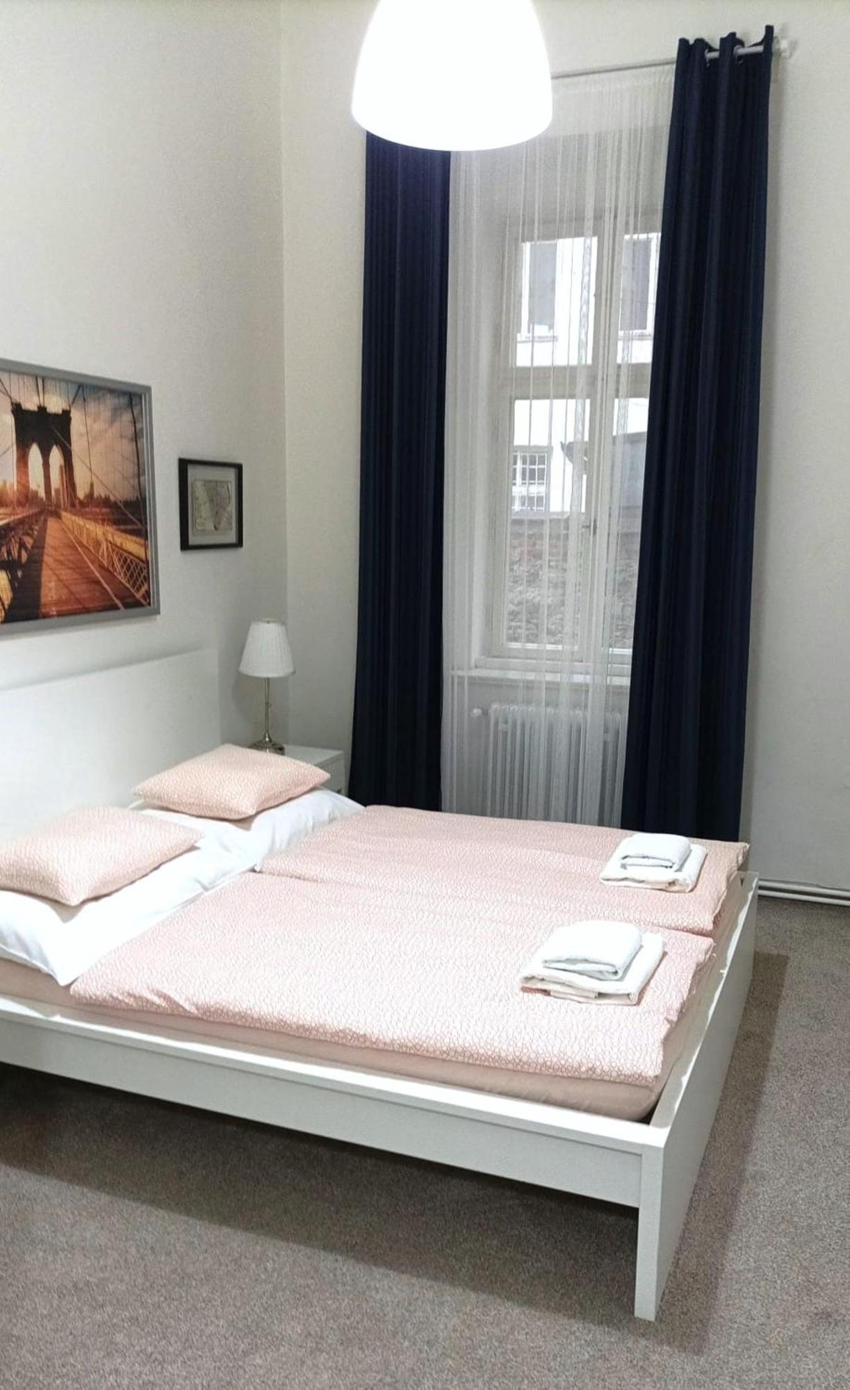 Aparthotel Wenceslas ปราก ภายนอก รูปภาพ