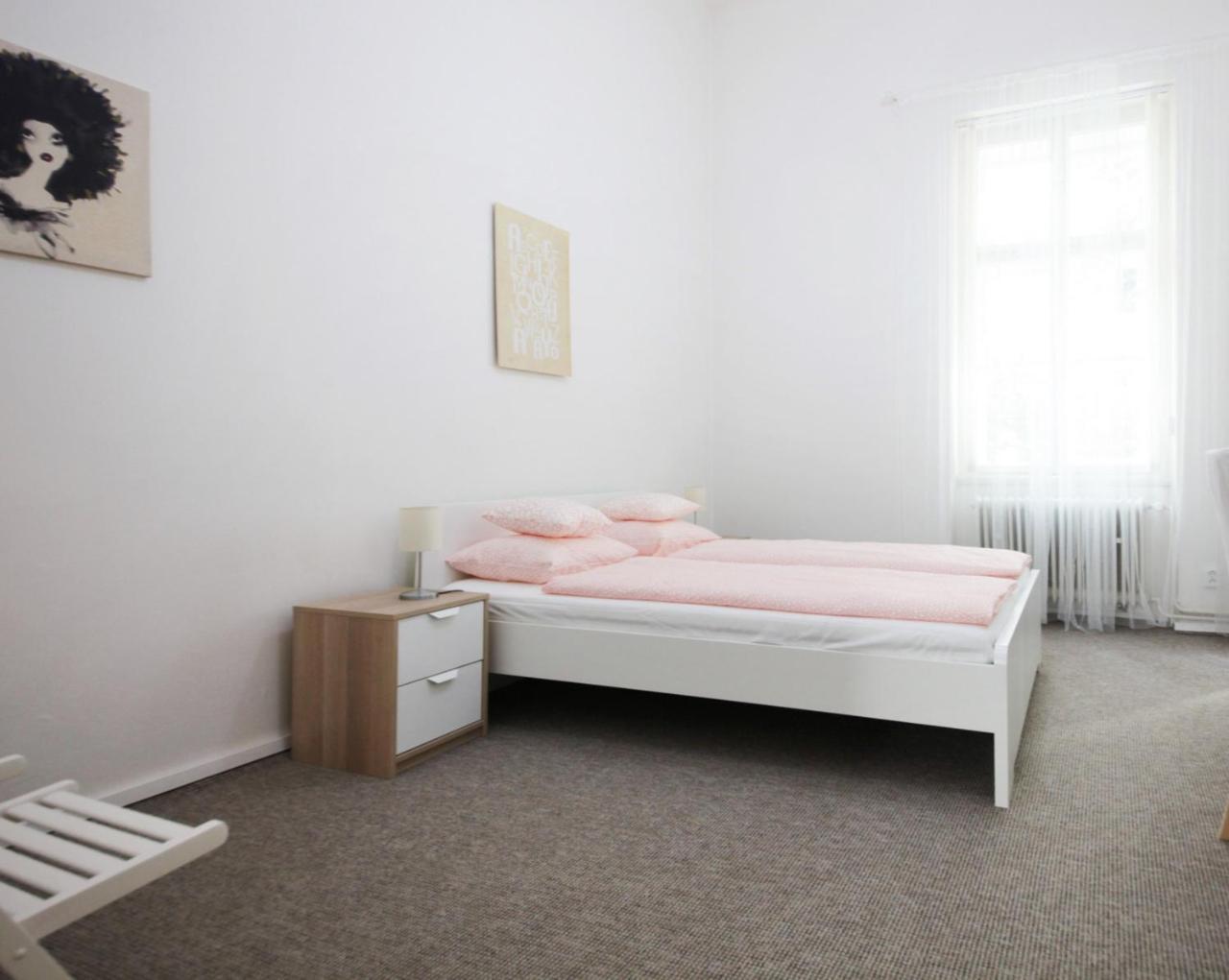 Aparthotel Wenceslas ปราก ภายนอก รูปภาพ
