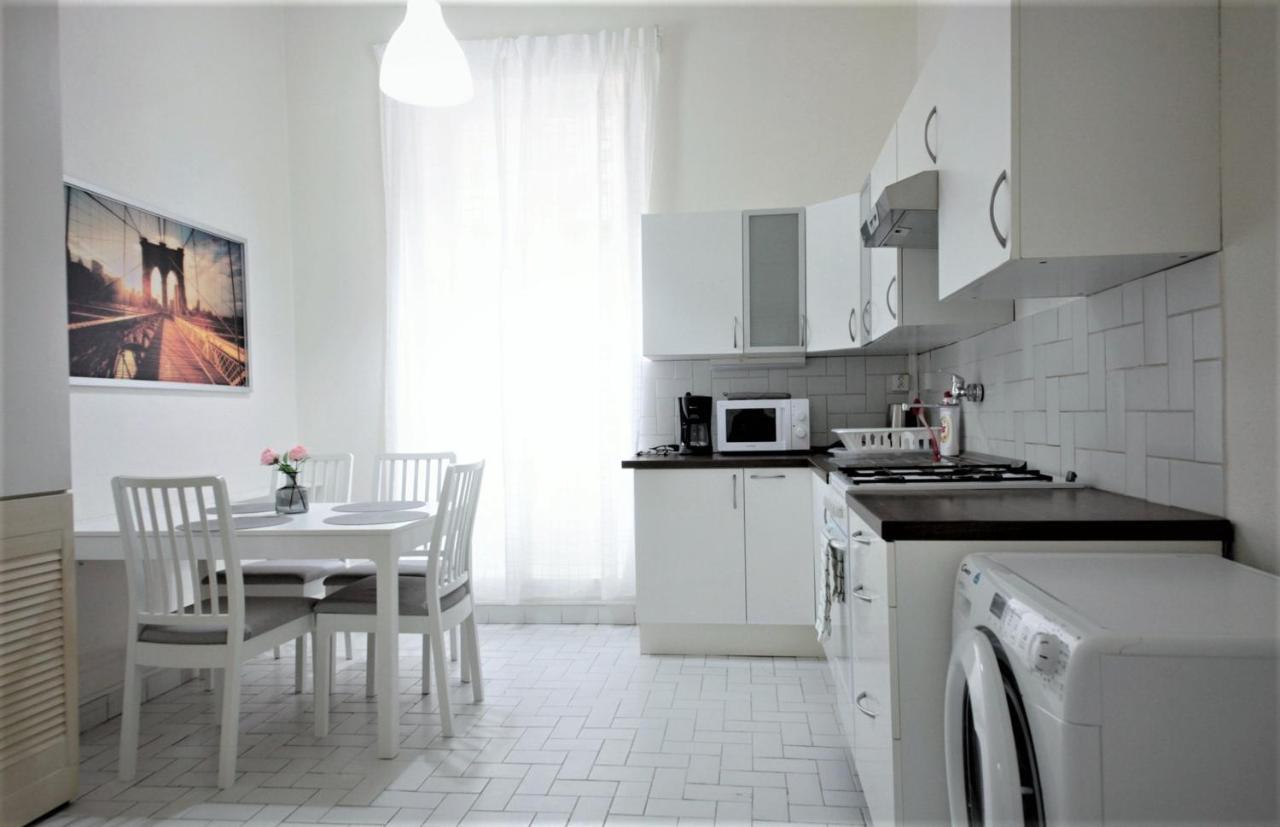 Aparthotel Wenceslas ปราก ภายนอก รูปภาพ
